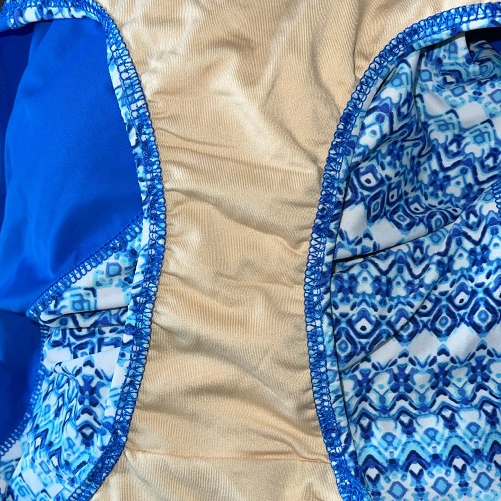Cabana Life One Piece Swimsuit Partial Zip SPF 50+ Rashguard Small Blue White